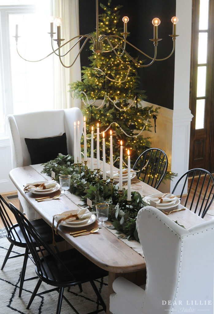 Lulu and Georgia table 