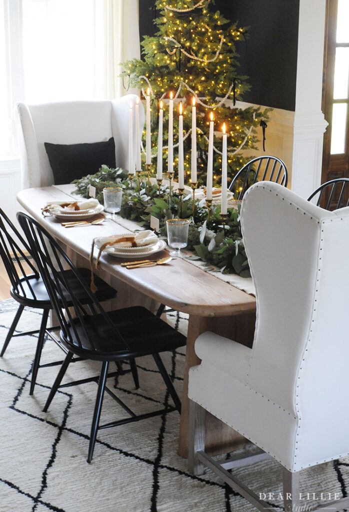 lulu and Georgia table 