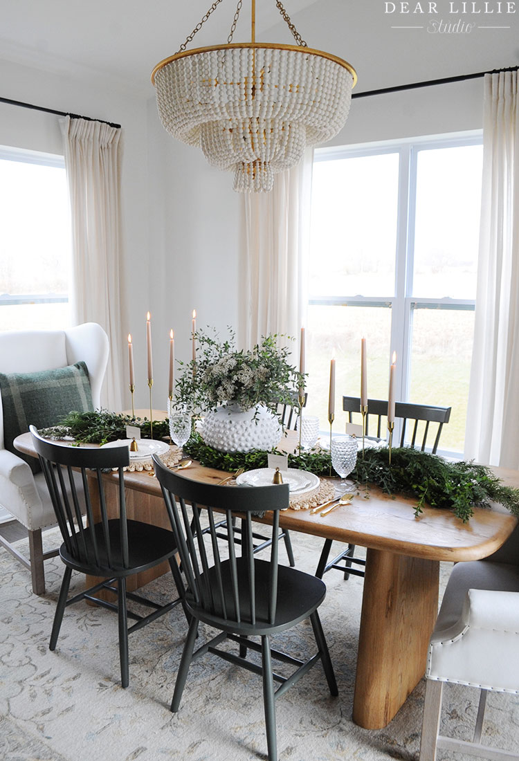 Green and White Christmas Table