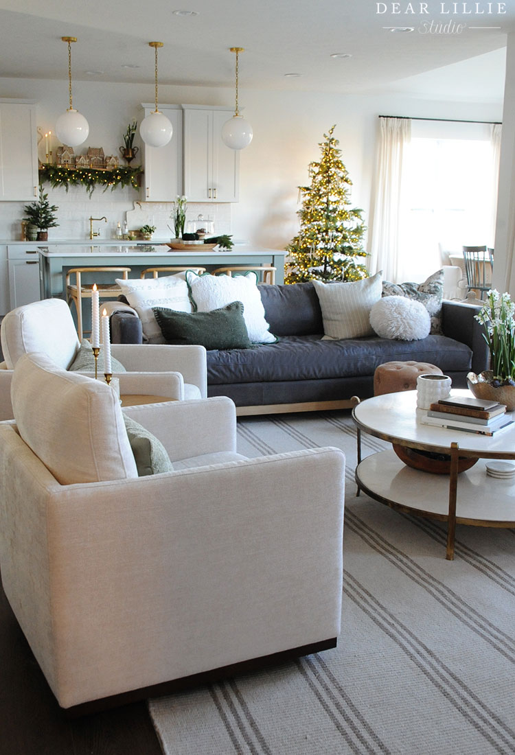 Neutral Living Room Christmas Decor